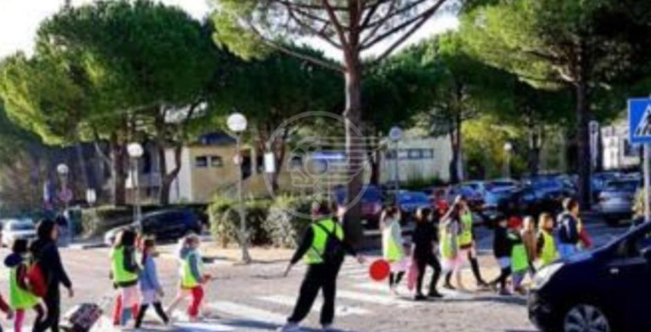 "Siamo nati per camminare", riattivazione progetto Piedibus  "Siamo nati per camminare", riattivazione progetto Piedibus