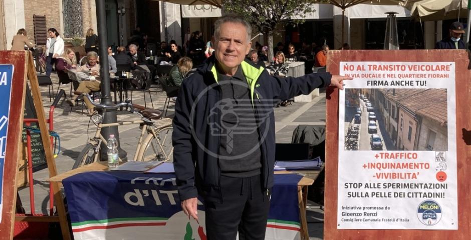 Renzi: "Benvenuti i sondaggi per riportare alla luce l’Anfiteatro Romano"  Renzi: "Benvenuti i sondaggi per riportare alla luce l’Anfiteatro Romano"