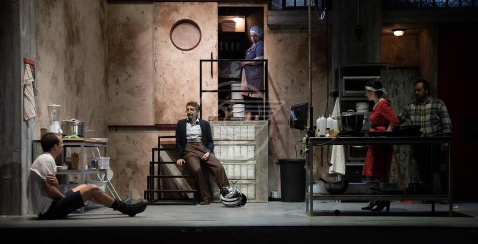Un lavoro tragicomico in scena al Teatro Galli il 16 marzo: “Miracoli Metropolitani”  Un lavoro tragicomico in scena al Teatro Galli il 16 marzo: “Miracoli Metropolitani”