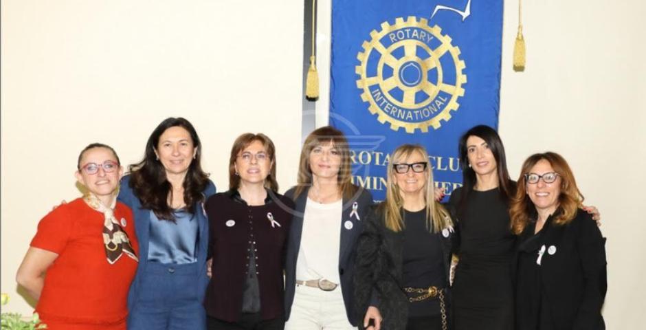 I tumori femminili dalla diagnosi alla terapia: il ruolo cruciale dell'anatomia patologica  I tumori femminili dalla diagnosi alla terapia: il ruolo cruciale dell'anatomia patologica