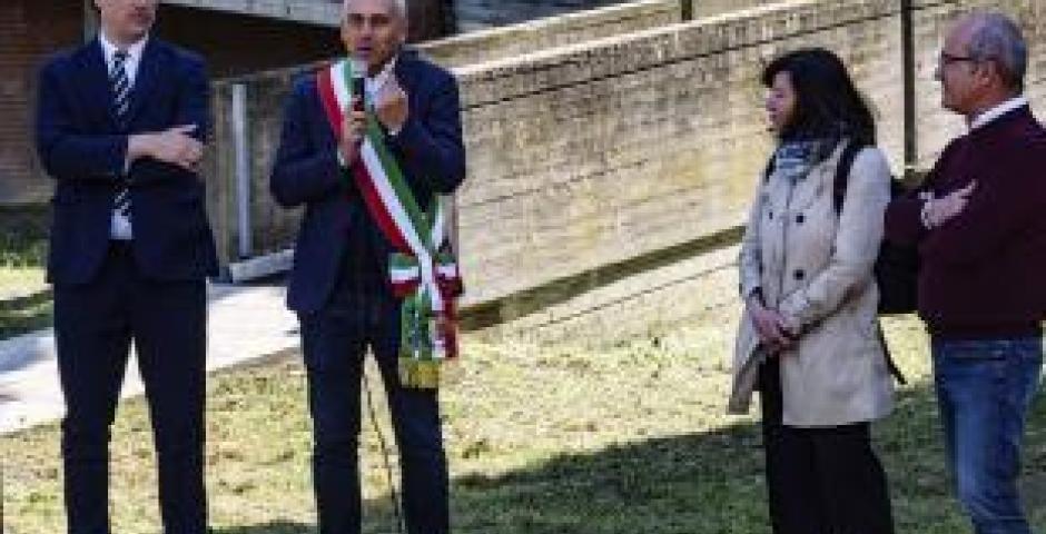 Questa mattina la cerimonia di intitolazione del giardino porterà il nome del giornalista Marco Magalotti Questa mattina la cerimonia di intitolazione del giardino porterà il nome del giornalista Marco Magalotti