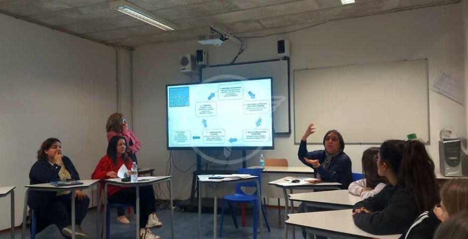 L'Istituto comprensivo aderisce al progetto "scuole che promuovono salute" L'Istituto comprensivo aderisce al progetto "scuole che promuovono salute"