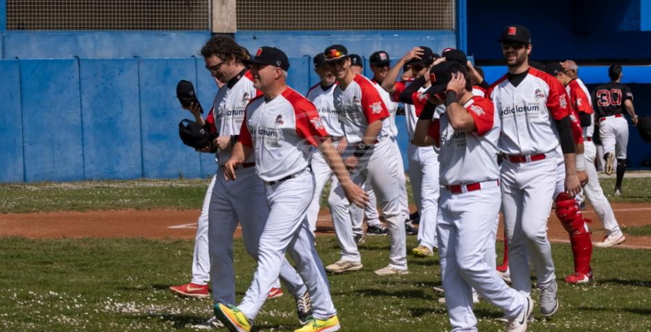 Baseball: due vittorie per Mediolanum New Rimini nella prima giornata del campionato di serie B  Baseball: due vittorie per Mediolanum New Rimini nella prima giornata del campionato di serie B