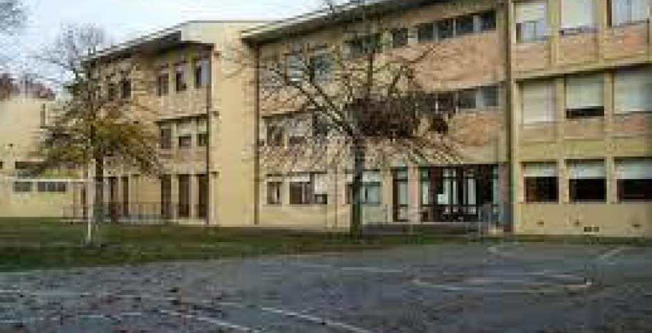 Edilizia scolastica: ai nastri di partenza progetti per quasi 9 milioni di euro Edilizia scolastica: ai nastri di partenza progetti per quasi 9 milioni di euro