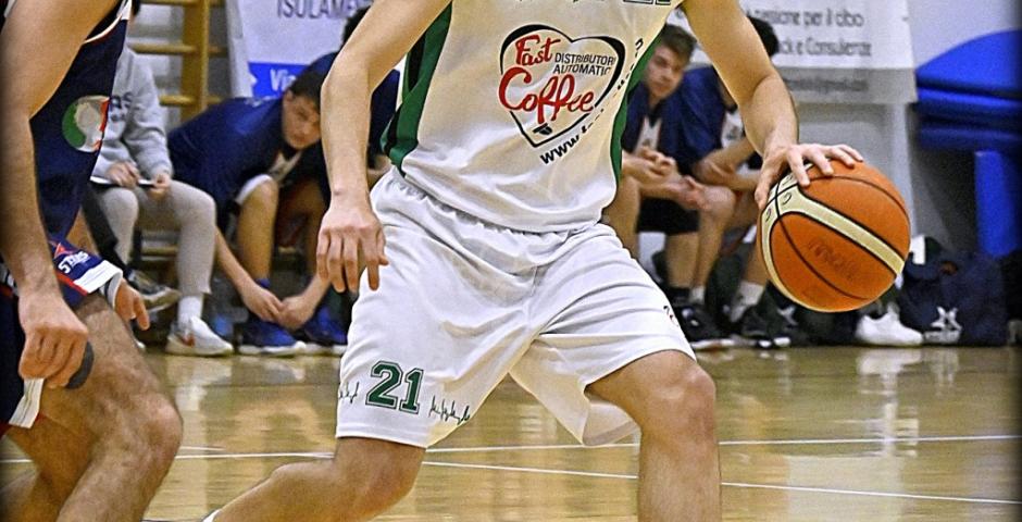 Basket: Tigers è semfinale, dopo la vittoria contro Stars Basket Bologna 94 a 76 Basket: Tigers è semfinale, dopo la vittoria contro Stars Basket Bologna 94 a 76