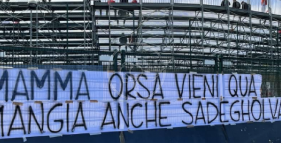 Lo striscione contro il sindaco allo stadio di ieri, resta un grave episodio di inciviltà Lo striscione contro il sindaco allo stadio di ieri, resta un grave episodio di inciviltà