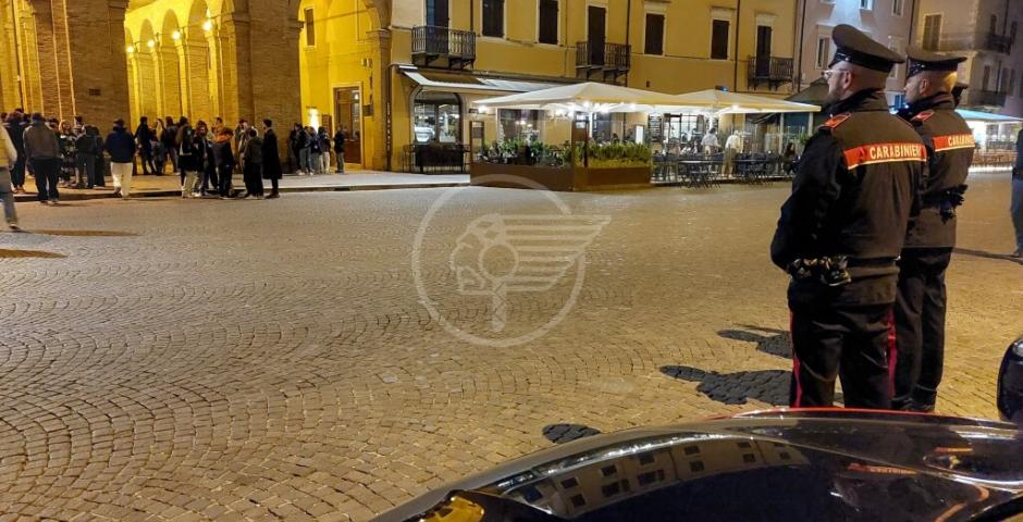 Rimini: intensificazione dei controlli nelle zone della movida – controllo straordinario alle “cantinette” Rimini: intensificazione dei controlli nelle zone della movida – controllo straordinario alle “cantinette”