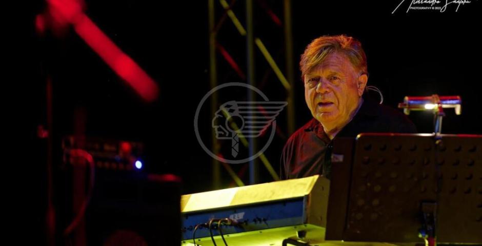 Ultimi biglietti-invito disponibili per “Sarà per sempre”, il concerto omaggio alla città di Beppe Carletti Ultimi biglietti-invito disponibili per “Sarà per sempre”, il concerto omaggio alla città di Beppe Carletti