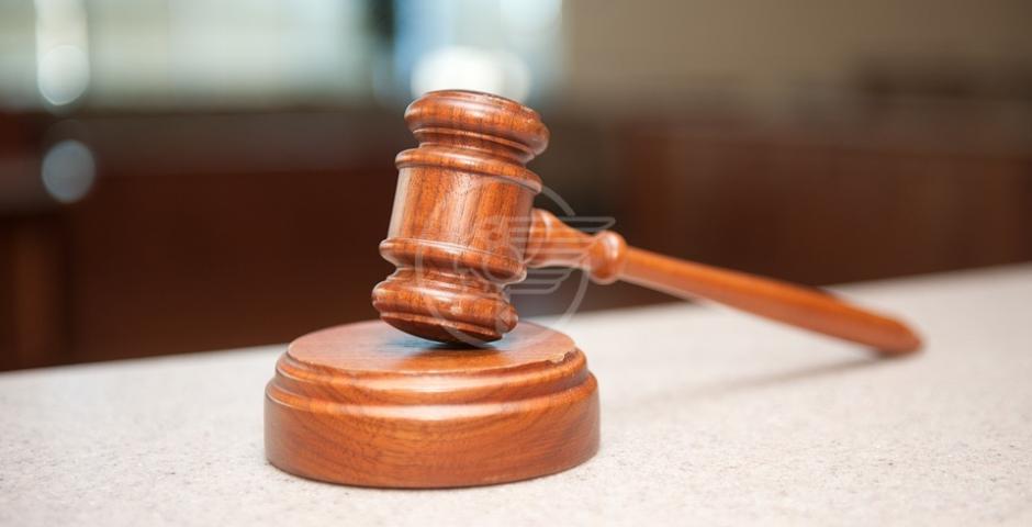 Finisce a processo con l'accusa di aver violentato l'amica ubriaca Finisce a processo con l'accusa di aver violentato l'amica ubriaca