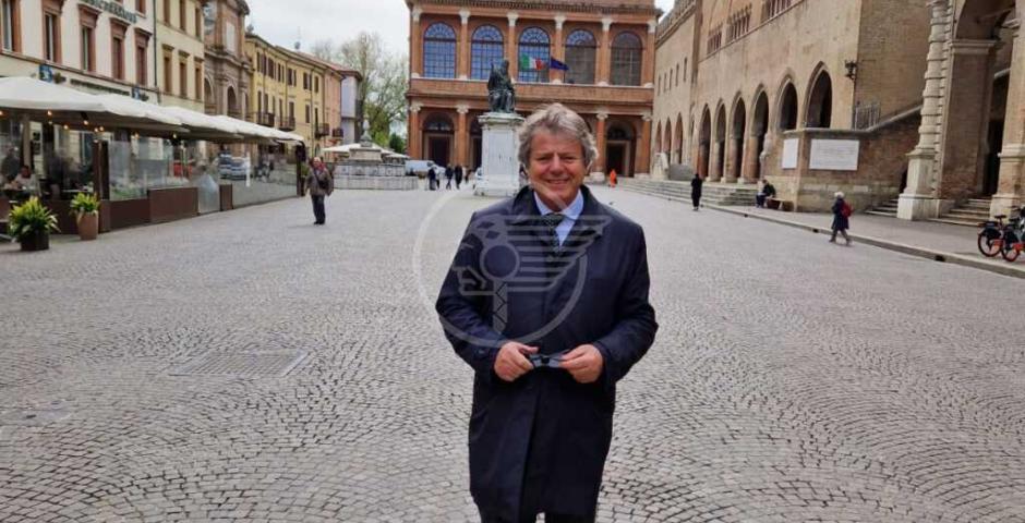 Indino, Confcommercio: All’interno della campagna Open to Meraviglia ci sono errori che vanno assolutamente corretti" Indino, Confcommercio: All’interno della campagna Open to Meraviglia ci sono errori che vanno assolutamente corretti"