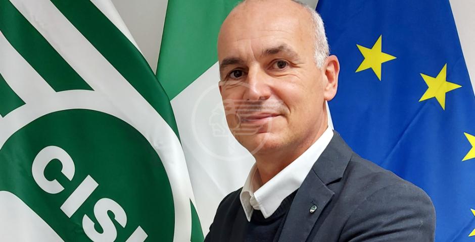 Mamme italiane: la difficile conciliazione tra lavoro e famiglia nella crisi demografica Mamme italiane: la difficile conciliazione tra lavoro e famiglia nella crisi demografica