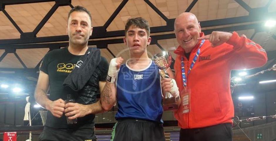 Massart (boxe Santarcangelo) vince ai punti nonostante la mano destra fratturata Massart (boxe Santarcangelo) vince ai punti nonostante la mano destra fratturata