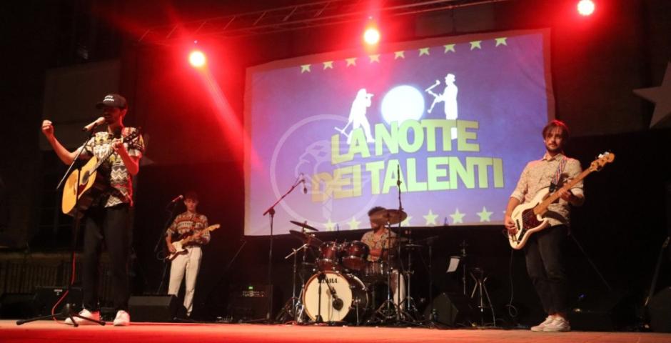 Riflettori puntati sulla 5^ edizione de "La Notte dei Talenti"- Sabato 29 luglio, Arena Spettacoli all’interno della rassegna estiva “Estate fuori dal comune”  Riflettori puntati sulla 5^ edizione de "La Notte dei Talenti"- Sabato 29 luglio, Arena Spettacoli all’interno della rassegna estiva “Estate fuori dal comune”