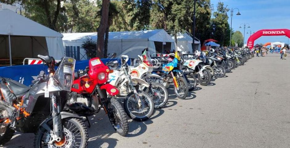 La nona edizione di Transitalia Marathon fa il pieno di moto e di successo La nona edizione di Transitalia Marathon fa il pieno di moto e di successo