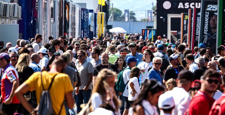 Moto Gp. Martin parte davanti a Bezzecchi domani al Santamonica. Bagnaia è terzo Moto Gp. Martin parte davanti a Bezzecchi domani al Santamonica. Bagnaia è terzo