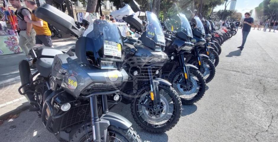 La nona edizione di Transitalia Marathon fa il pieno di moto e di successo La nona edizione di Transitalia Marathon fa il pieno di moto e di successo