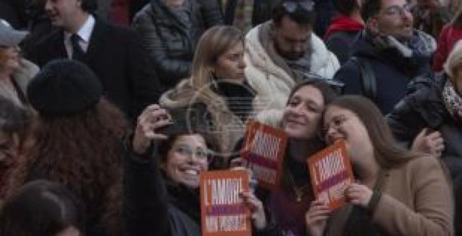 Rimini “accende” le luci sulla città Rimini “accende” le luci sulla città