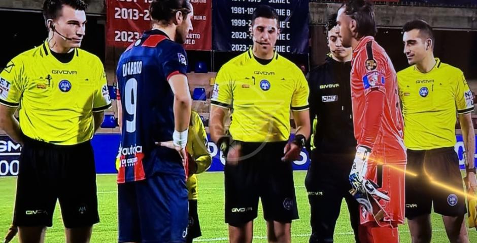 Calcio Serie C - L'ex Parigi con una doppietta punisce il Campobasso e regala una grande vittoria al Rimini al "Molinari" (1 a 2) Calcio Serie C - L'ex Parigi con una doppietta punisce il Campobasso e regala una grande vittoria al Rimini al "Molinari" (1 a 2)