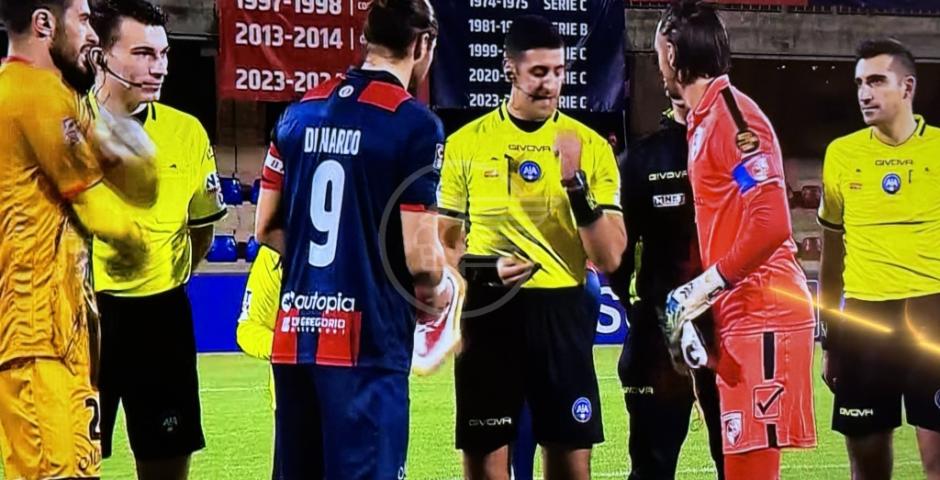 Calcio Serie C - L'ex Parigi con una doppietta punisce il Campobasso e regala una grande vittoria al Rimini al "Molinari" (1 a 2) Calcio Serie C - L'ex Parigi con una doppietta punisce il Campobasso e regala una grande vittoria al Rimini al "Molinari" (1 a 2)