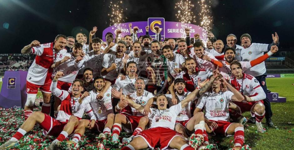 Calcio Coppa Italia- per la gara Ravenna Vs Rimini vietata dalla Prefettura la vendita dei biglietti ai tifosi biancosossi  Calcio Coppa Italia- per la gara Ravenna Vs Rimini vietata dalla Prefettura la vendita dei biglietti ai tifosi biancosossi