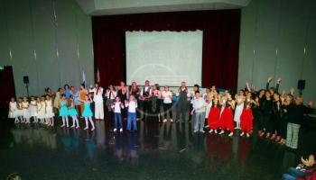 Ieri sera emozioni, musica e condivisione all’Auditorium Little Tony di Serravalle San Marino, in occasione dell’evento “Note di Pace” Ieri sera emozioni, musica e condivisione all’Auditorium Little Tony di Serravalle San Marino, in occasione dell’evento “Note di Pace”