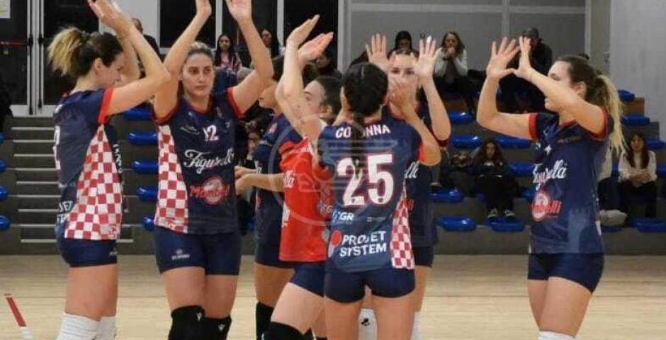 Volley-Serie C Femminile-Athena in cerca di riscatto dopo due sconfitte Volley-Serie C Femminile-Athena in cerca di riscatto dopo due sconfitte
