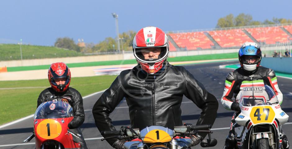 Le moto che hanno fatto la storia del motociclismo tornano in scena al World Circuit per il Civ Classic Weekend  Le moto che hanno fatto la storia del motociclismo tornano in scena al World Circuit per il Civ Classic Weekend