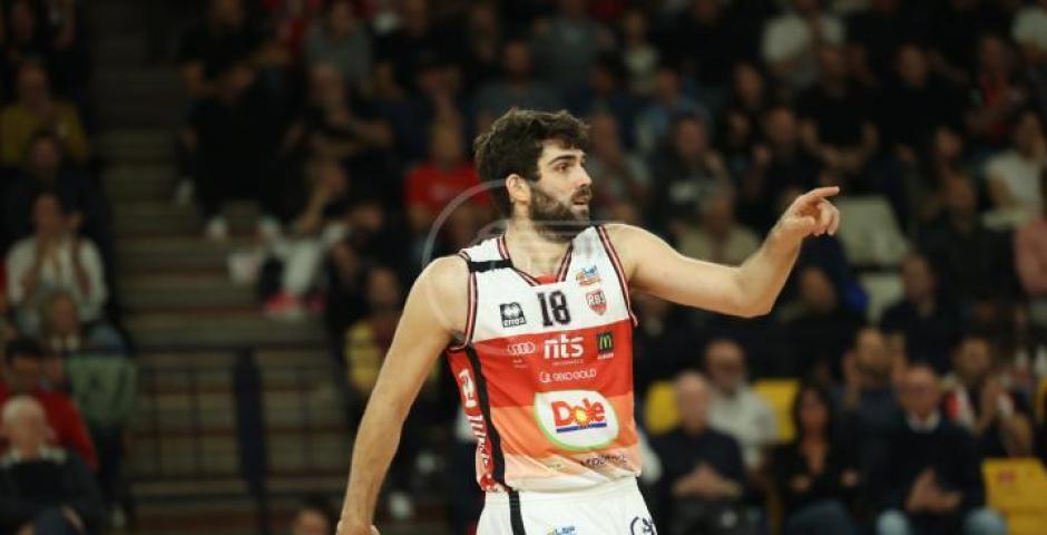 Basket-Finalmente la Dole. Vittoria per i riminesi al "Flaminio" che mettono sotto Victoria Libertas Pesaro  per 86 a 65 Basket-Finalmente la Dole. Vittoria per i riminesi al "Flaminio" che mettono sotto Victoria Libertas Pesaro  per 86 a 65