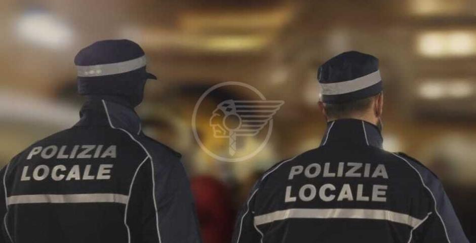 Polizia Locale. Un arresto per evasione da custodia domiciliare e tre denunce a persone sospettate di vari furti Polizia Locale. Un arresto per evasione da custodia domiciliare e tre denunce a persone sospettate di vari furti